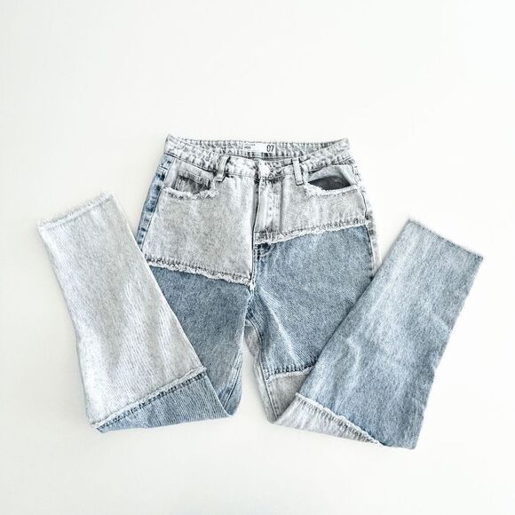 Refuge Denim Womens Mom Jeans Patchwork Two Tone Light Blue Wash Size 7 - Picture 4 of 10